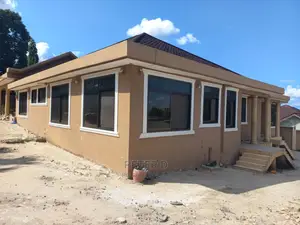 5bdrm House in Goba for Sale