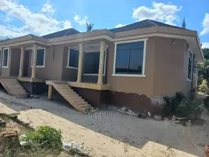 5bdrm House in Goba for Sale