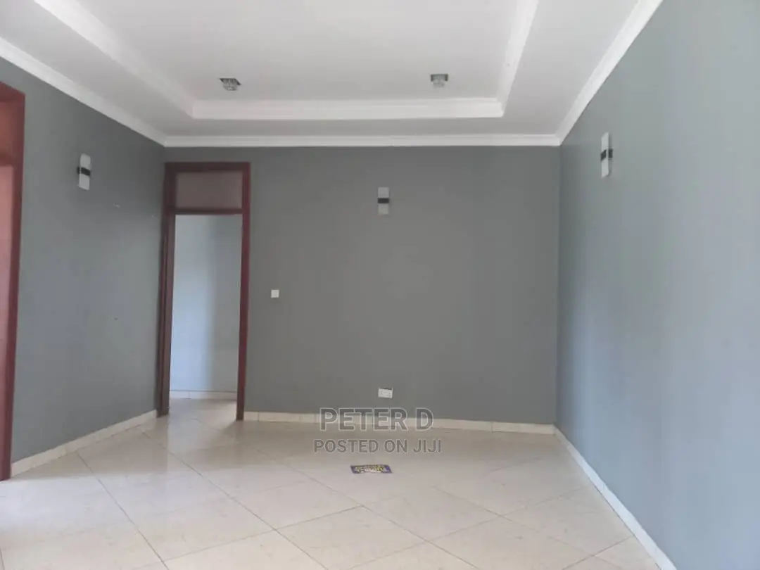 5bdrm House in Goba for Sale