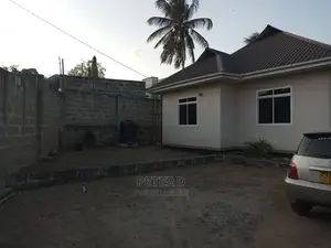3bdrm House in Goba for Sale