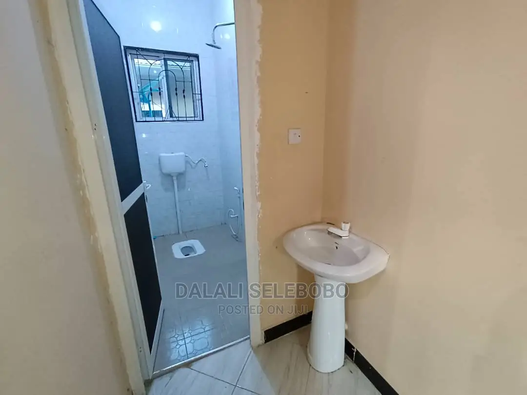 2bdrm House in Mbez Ya Kimara, Kijitonyama for Rent