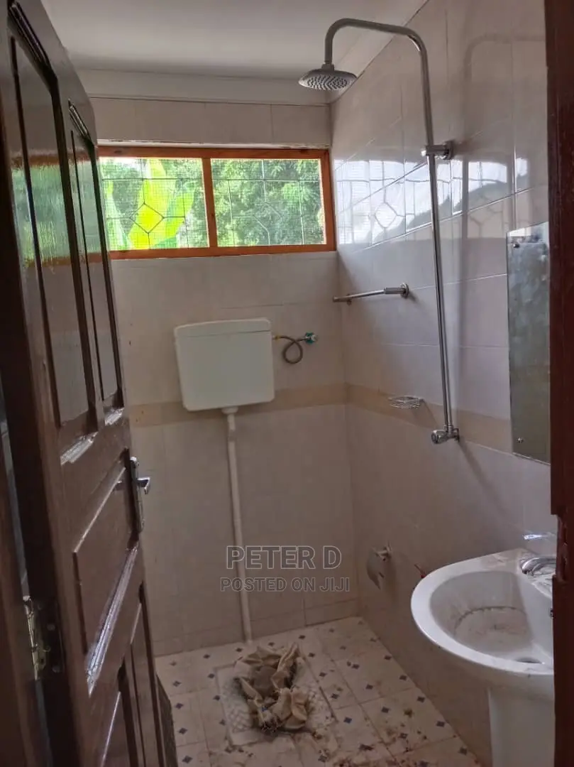 1bdrm Apartment in Kimara for rent