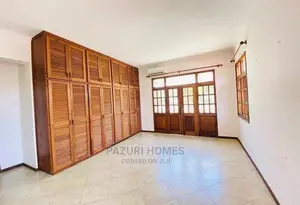5bdrm Bungalow in Mbezi Beach for Rent