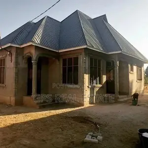 3bdrm House in Maxposh, Temeke for Sale
