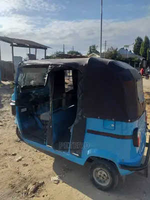 TVS Apache 160 4V 2020 Blue
