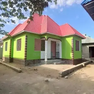 3bdrm House in Maxposh, Temeke for Sale