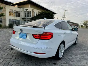 BMW 320i 2015 White