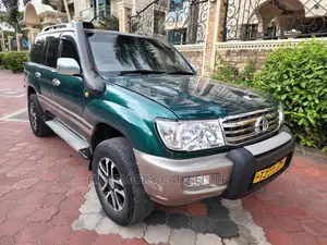 Toyota Land Cruiser 2006 Blue