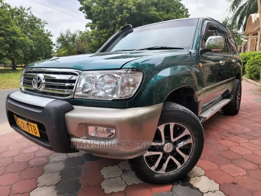 Toyota Land Cruiser 2006 Blue