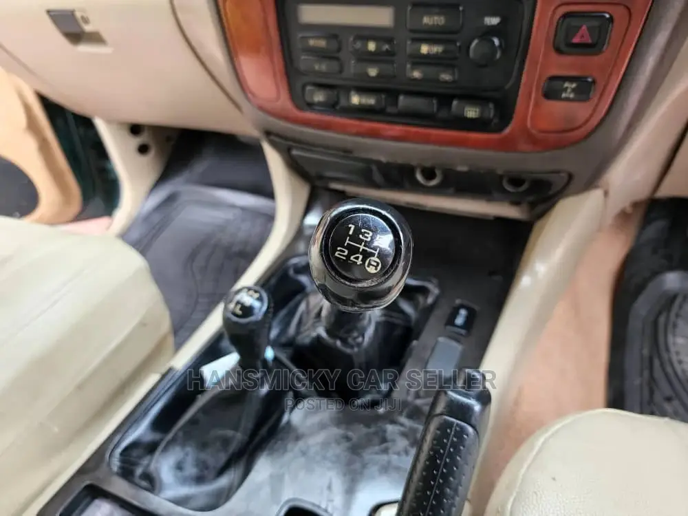 Toyota Land Cruiser 2006 Blue