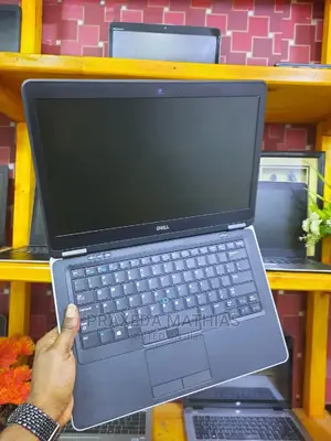 Laptop Dell Latitude 7440 8GB Intel Core I5 HDD 500GB