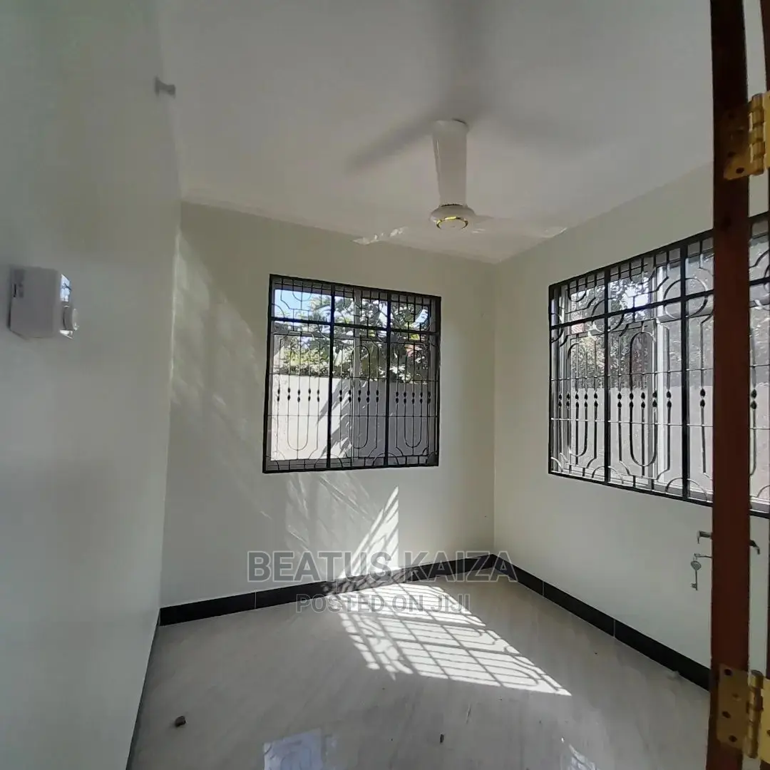 3bdrm House in Kigamboni Kibada for rent