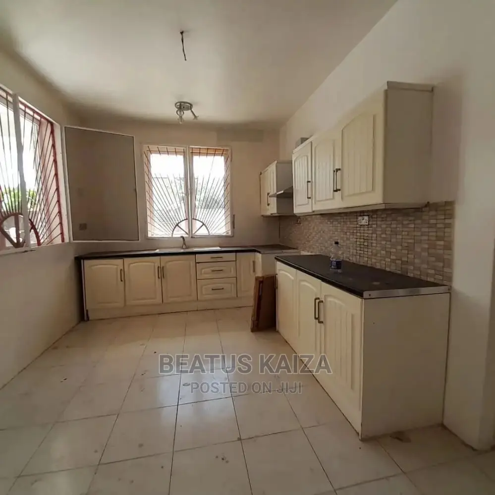4bdrm Block of Flats in Kigamboni Kisota for rent