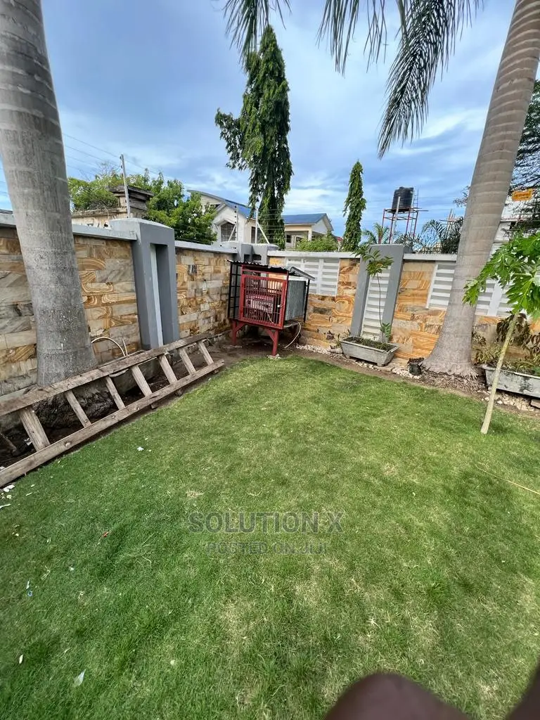 Furnished 4bdrm Mansion in Kinondoni for rent