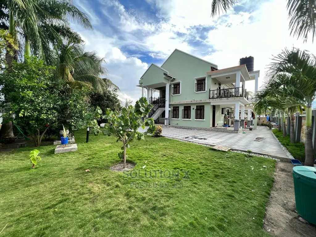 Furnished 4bdrm Mansion in Kinondoni for rent