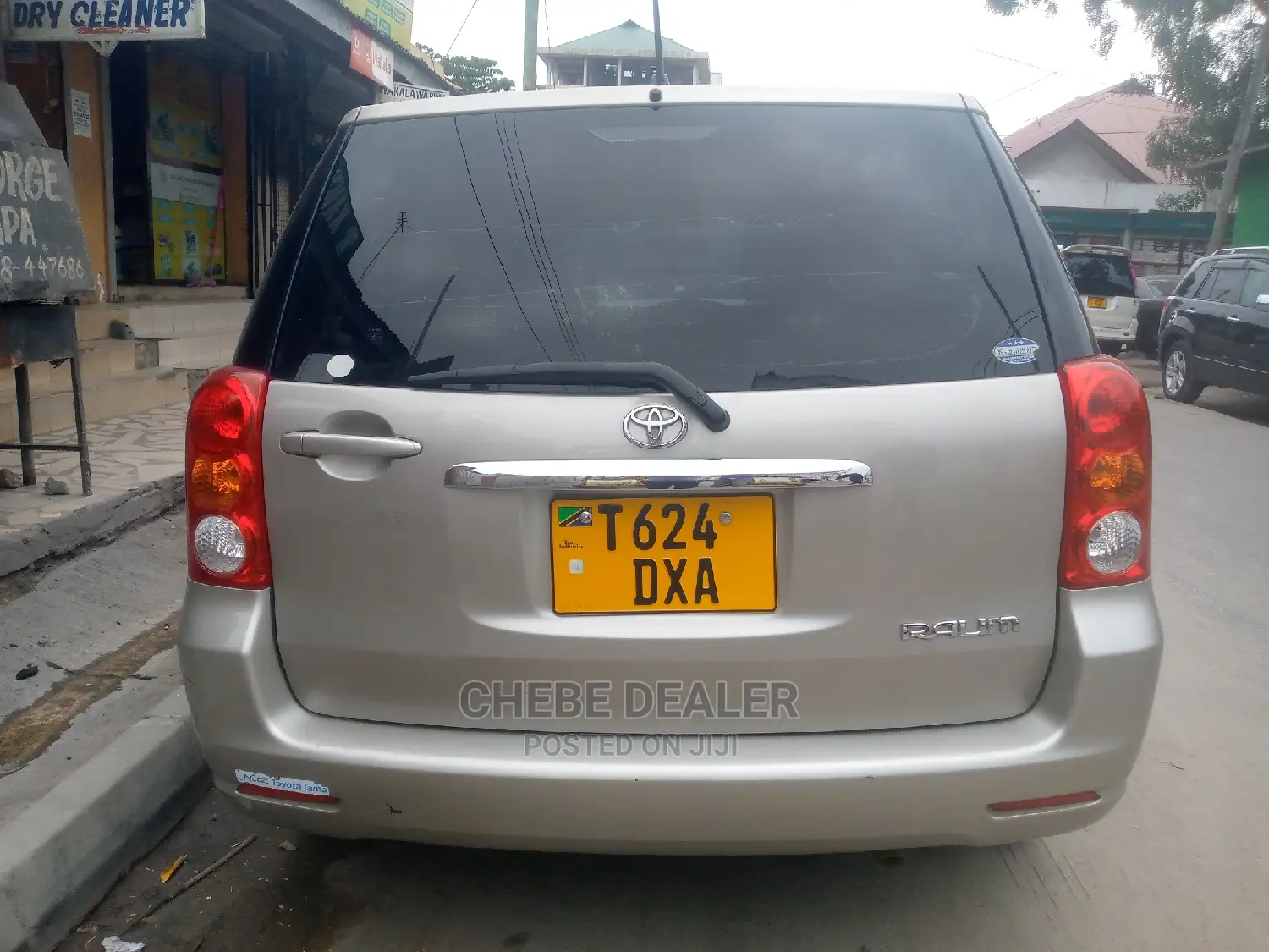 Toyota Raum 1.5 AWD 2005 Silver