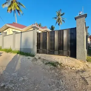 3bdrm House in Maxposh, Kinondoni for Sale