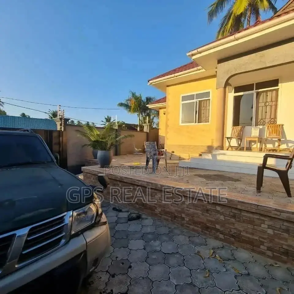 3bdrm House in Maxposh, Kinondoni for Sale