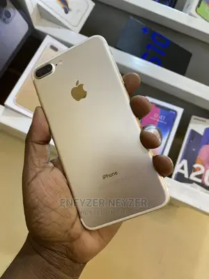 Apple iPhone 7 Plus 128 GB Gold