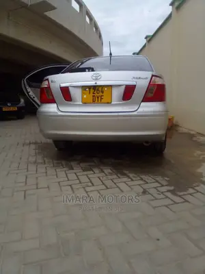 Toyota Premio 2004 Silver