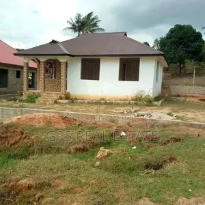 Hoise For Sale