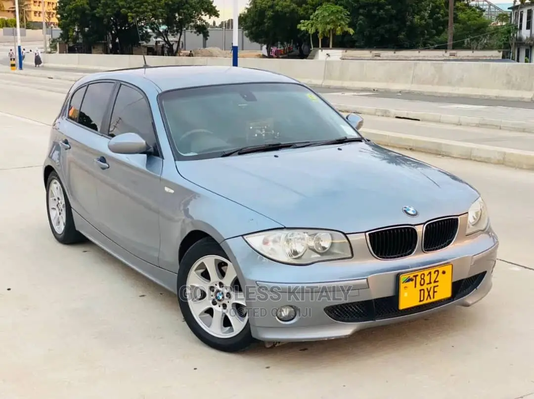 BMW 118i 2005 Gray