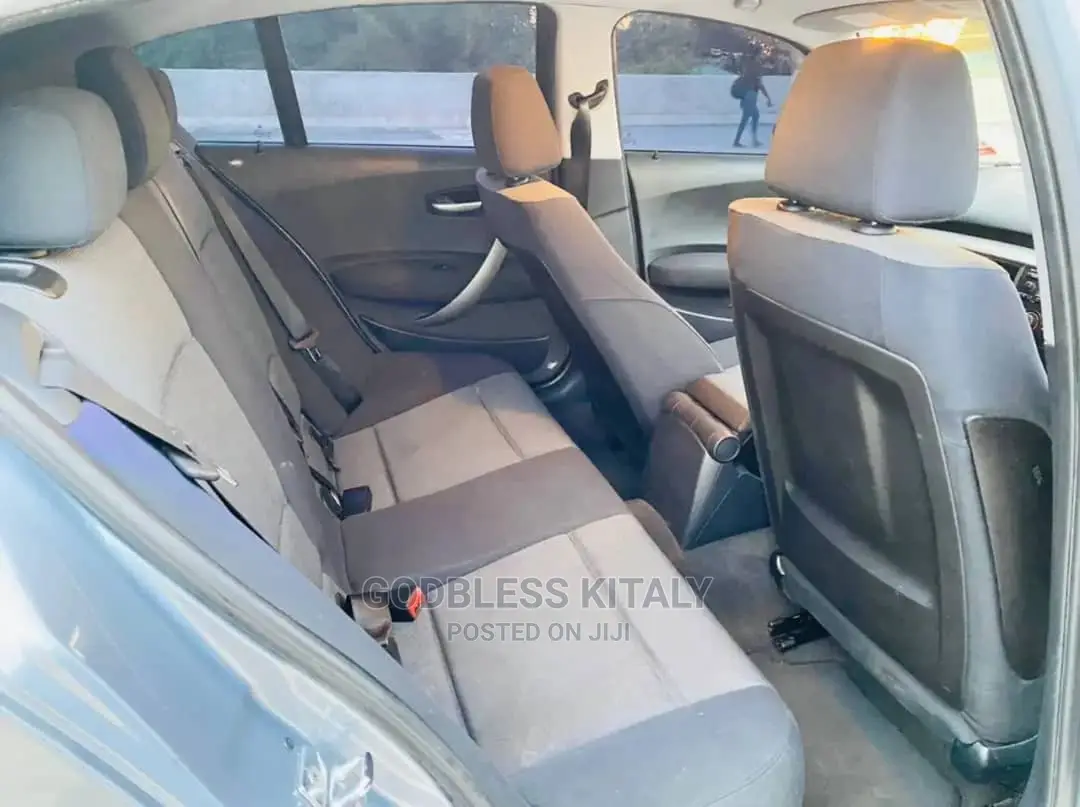 BMW 118i 2005 Gray