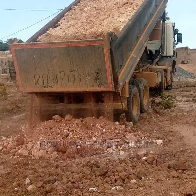 Kifusi Bora Kinapatikana/the Best Boarerpit Available