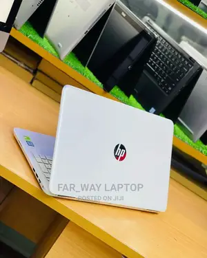New Laptop HP Pavilion 15 16GB Intel Core I7 SSD 256GB