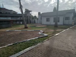 5bdrm Bungalow in Tegeta Masaiti, Kinondoni for Sale
