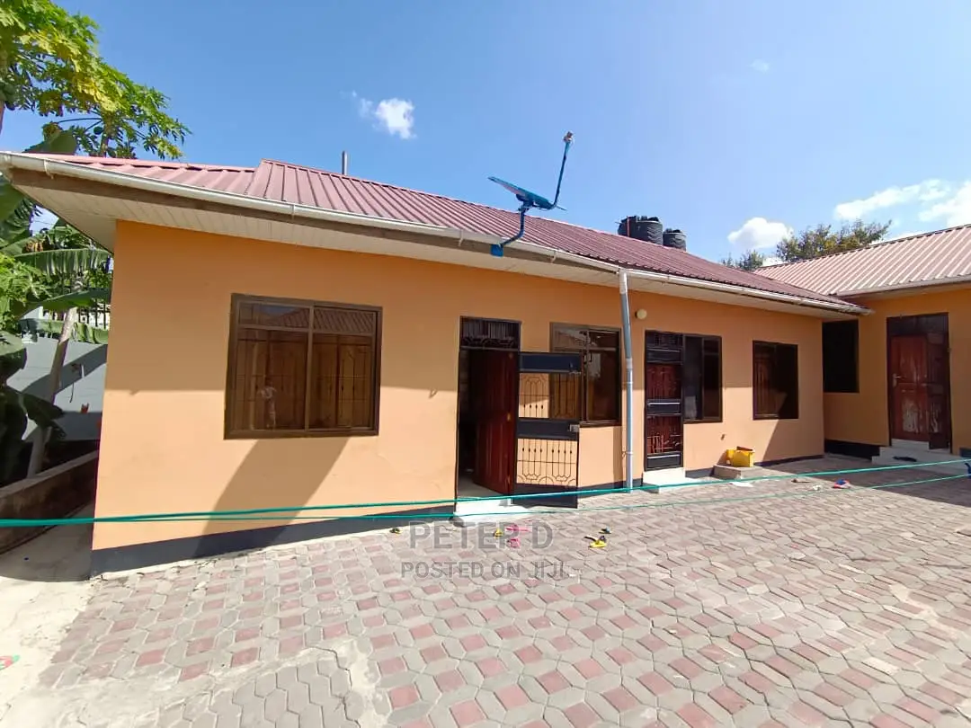 2bdrm Apartment in Kimara for rent