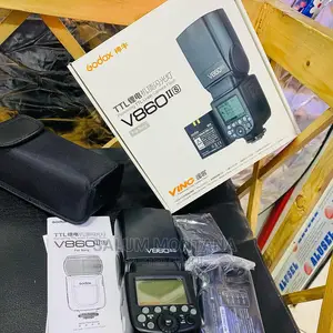 GODOX V860ii,