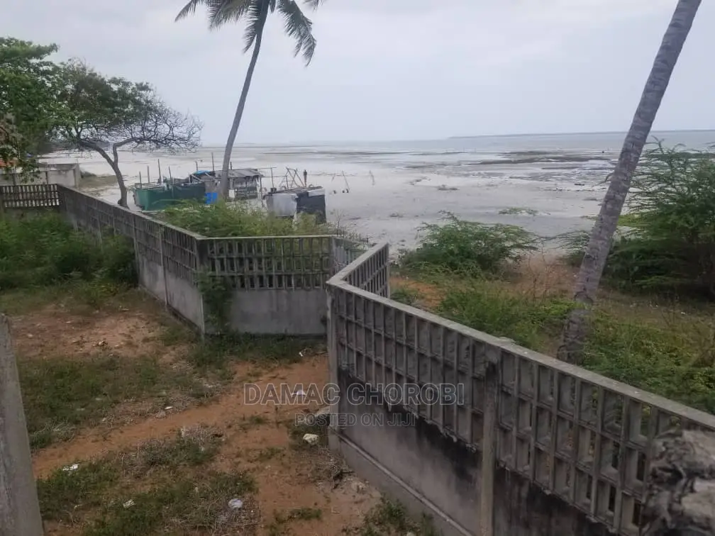 Plot Beach for Sale Kawe Beach Acre 2.5