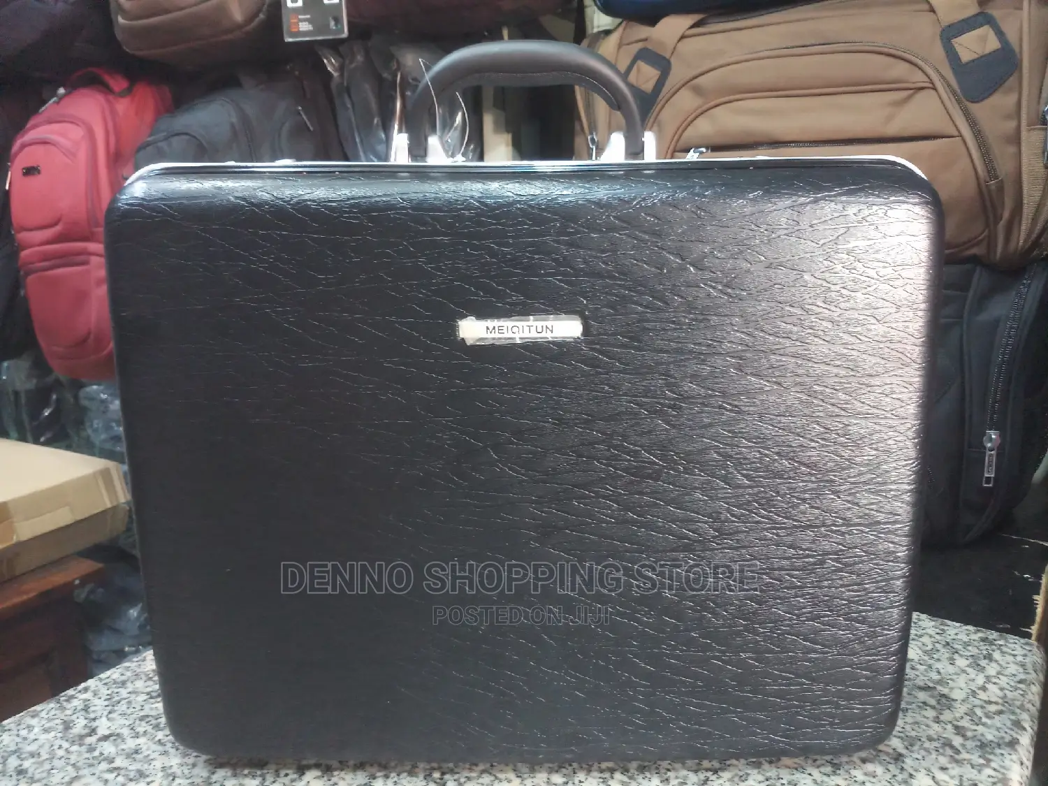 Briefcase /Suitcase