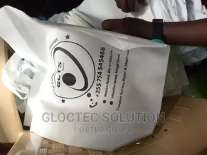 Tunauza Na Kuprint Picha Na Maandishi Kwenye Vitu Mbalimbali