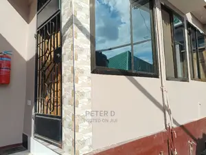 3bdrm Apartment in Kimara for Rent