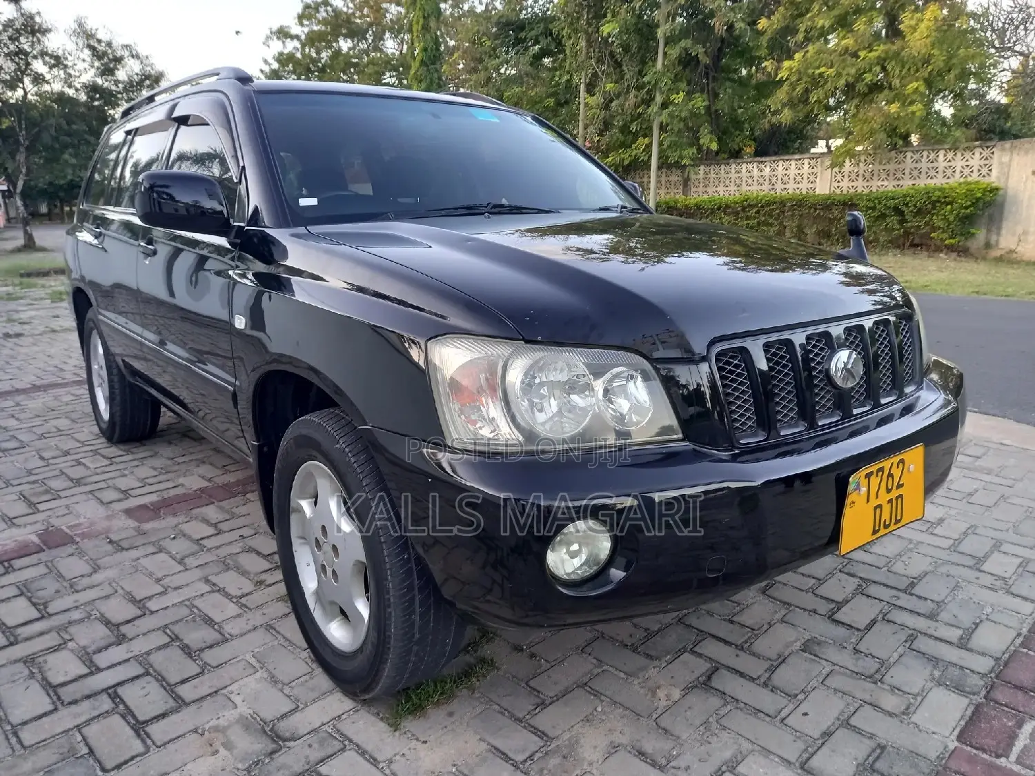Toyota Kluger 2003 Black
