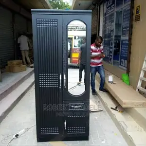 Kabati LA Nguo
