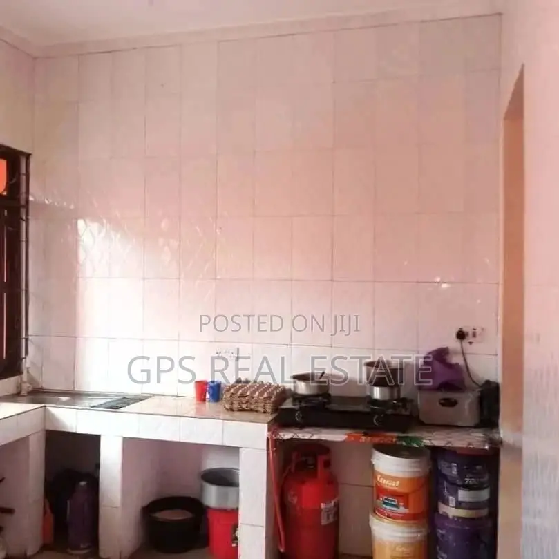 Three Bedroom House In Mbagala Majimatitu For Sale