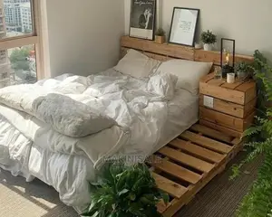 Kitanda Kizuri Sana Cha Pallet
