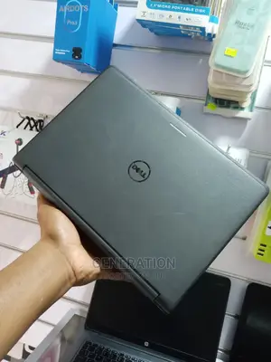 Laptop Dell Latitude 3180 4GB Intel Core 2 Duo HDD 500GB