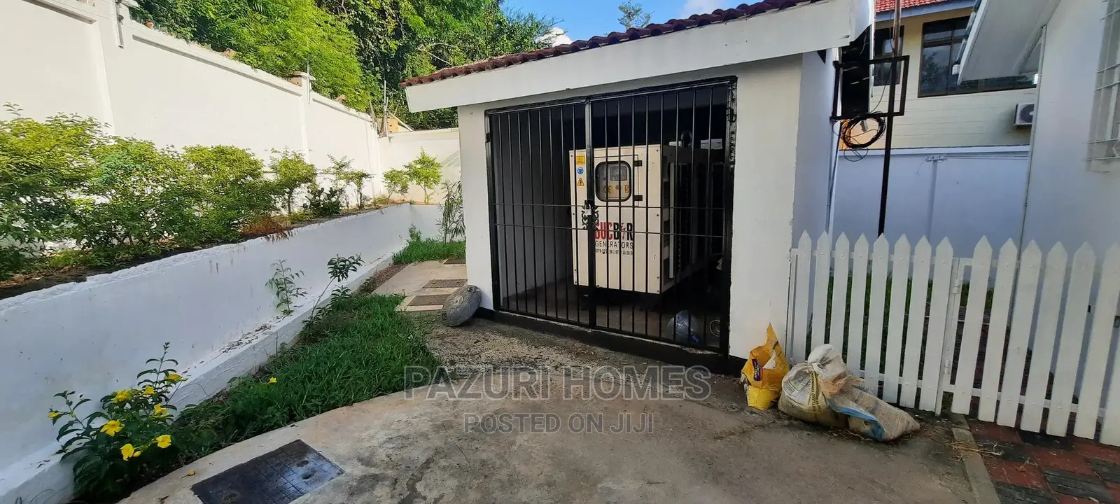 5bdrm Bungalow in Masaki, Kinondoni for Rent