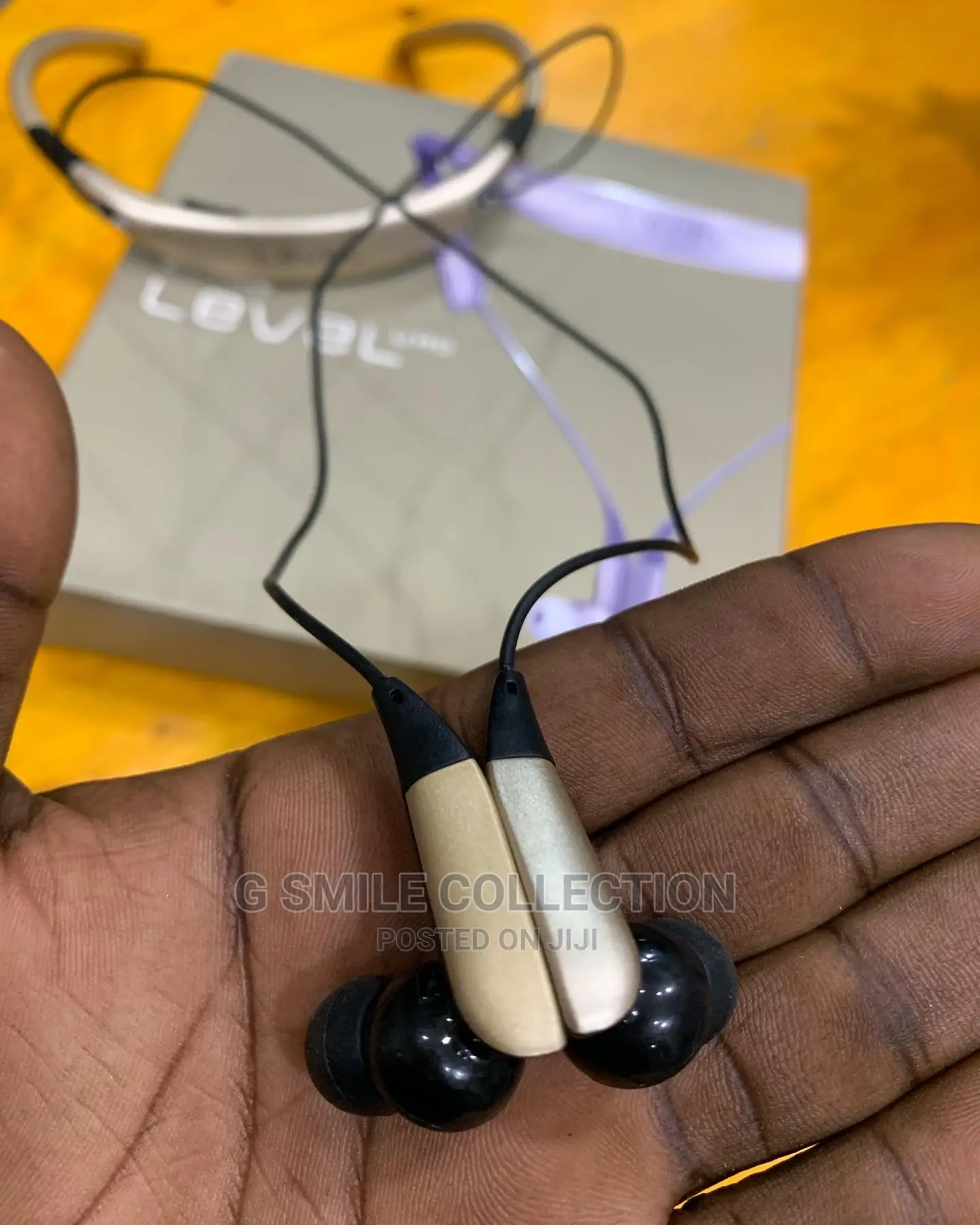 Samsung U Level Neckbands