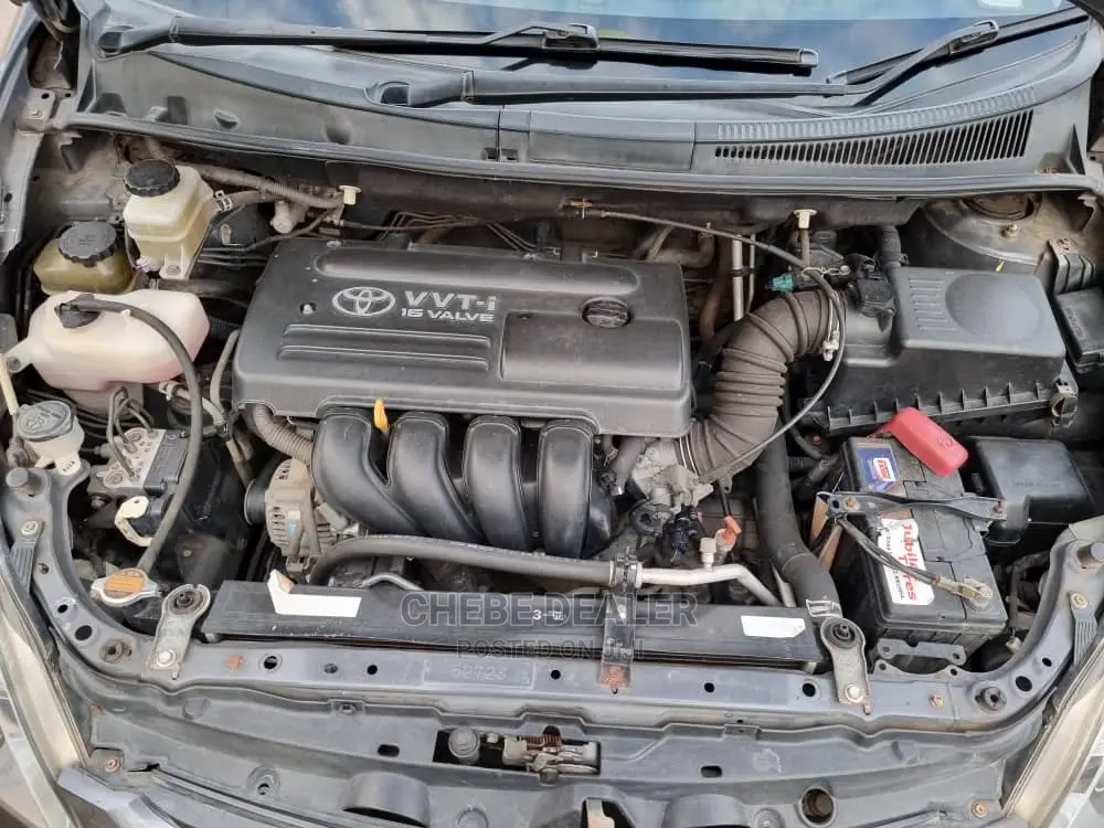Toyota Wish 2005 Gray
