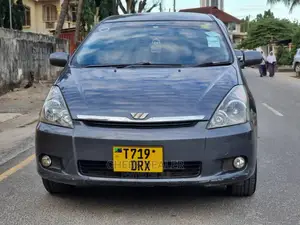 Toyota Wish 2005 Gray