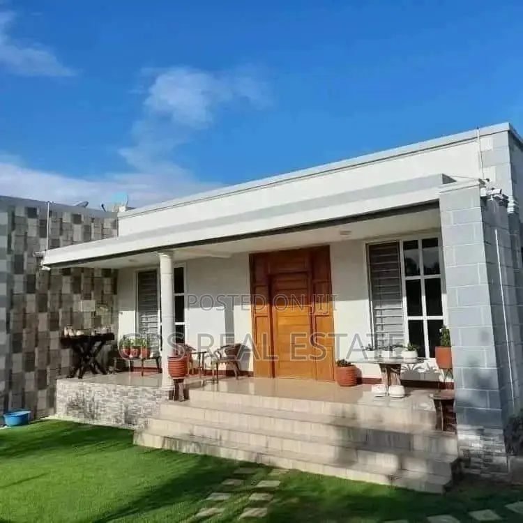 4bdrm House in Maxposh, Kinondoni for Sale