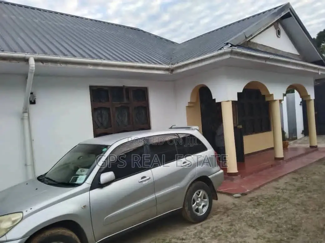 2bdrm House in Maxposh, Kinondoni for Sale