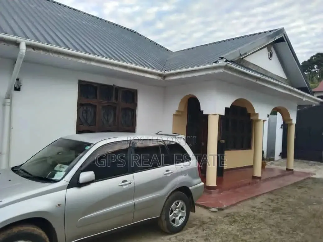 2bdrm House in Maxposh, Kinondoni for Sale