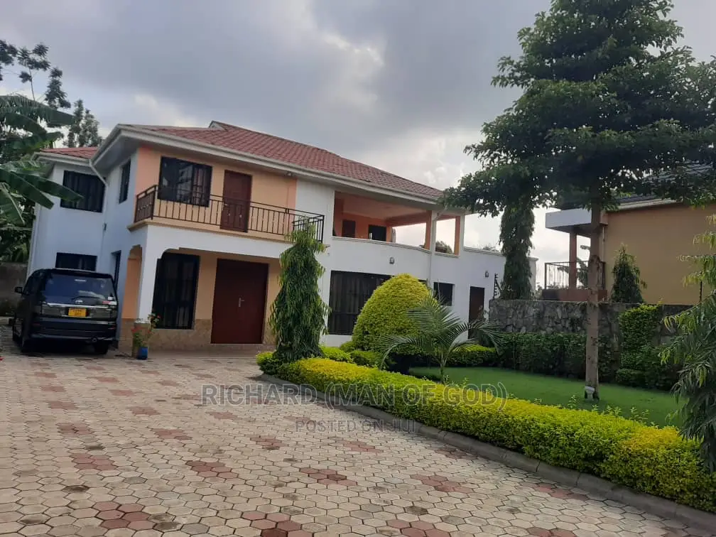 Furnished 6bdrm Bungalow in Arusha for rent