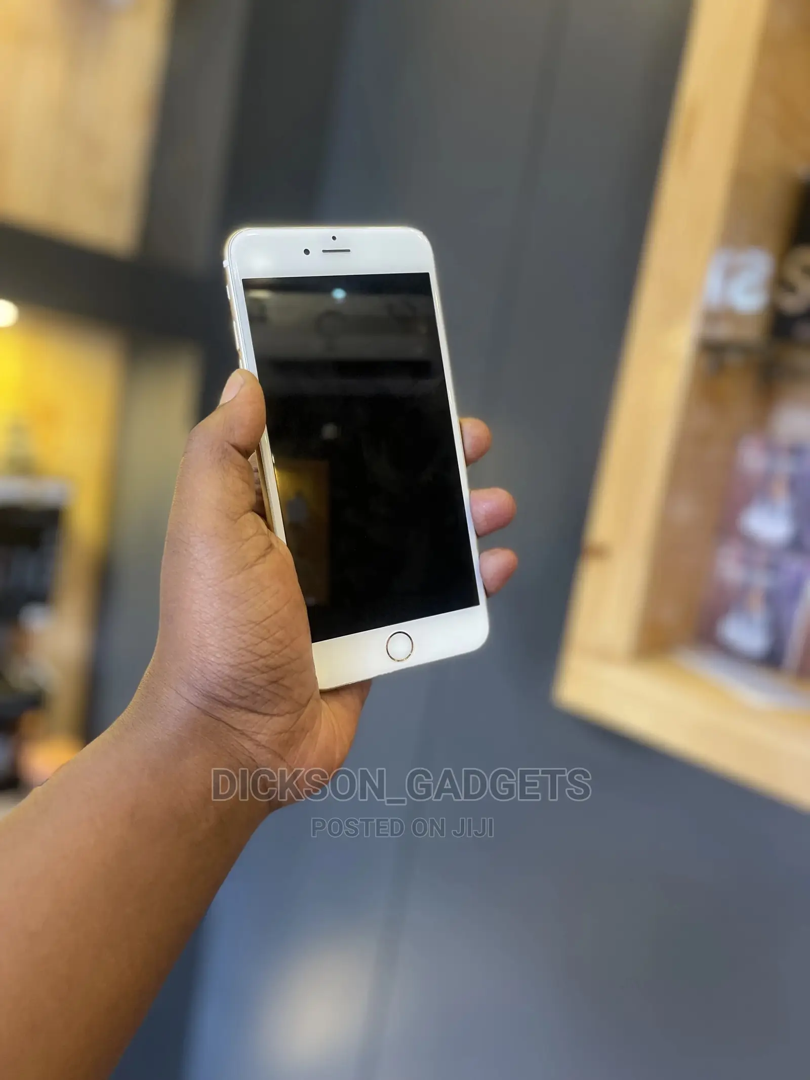 Apple iPhone 6 Plus 64 GB Gold